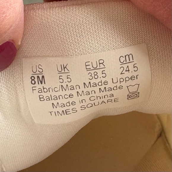 Bzees Time Square White Cream Lightweight Slip On Comfort Sneakers Women 8 NEW - Picture 14 of 14